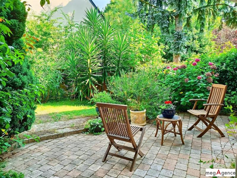 Maison - 224 m² - 8 pièces