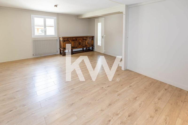 Maison - 287 m² - 8 pièces