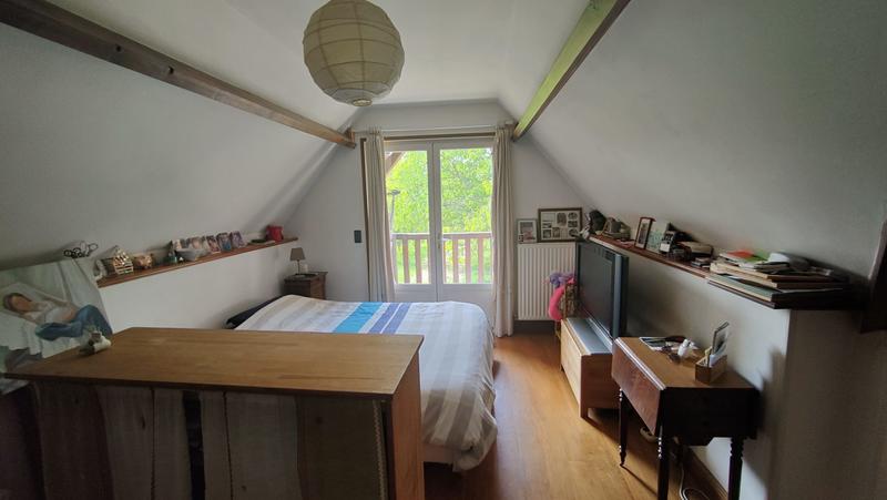 Maison - 360 m² - 15 pièces