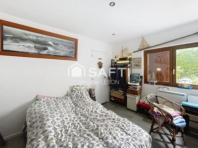 Maison - 105 m² - 6 pièces