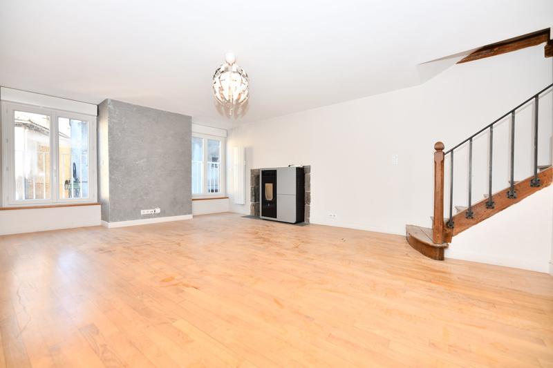 Maison - 155 m² - 6 pièces