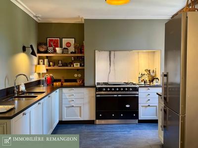 Maison de ville - 206 m² - 7 pièces