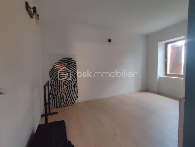 Corps de ferme - 315 m² - 10 pièces