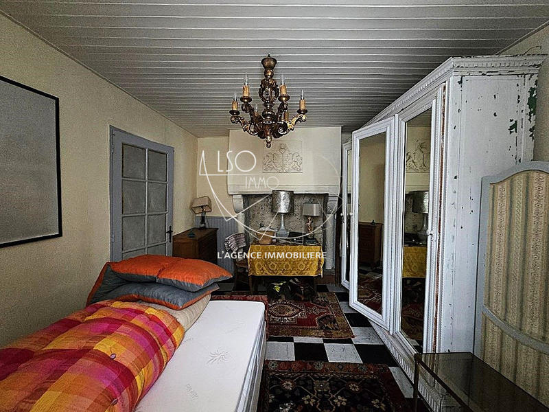 Maison ancienne - 194 m² - 6 pièces