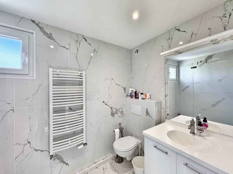 Appartement - 106 m² - 5 pièces