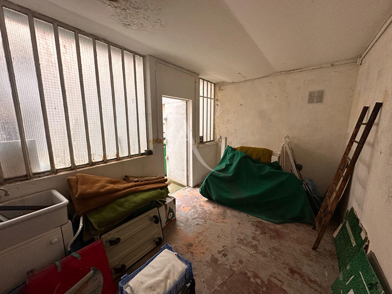 Local d'activité / Entrepôt - 10 m²