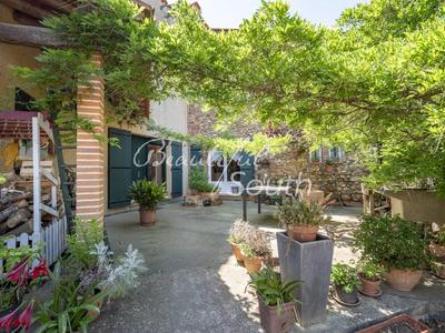 Mas - 345 m² - 10 pièces