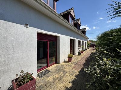 Maison traditionnelle - 150 m² - 6 pièces