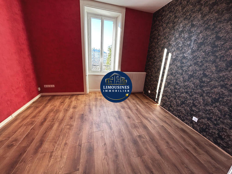 Maison - 153 m² - 8 pièces