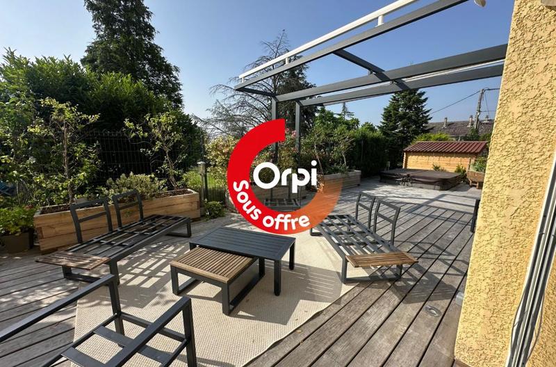 Maison - 145 m² - 5 pièces