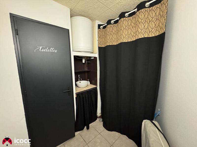 Immeuble - 160 m² - 11 pièces