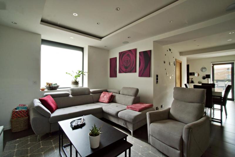 Maison - 83 m² - 4 pièces