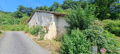 Maison - 84 m² - 1 pièce