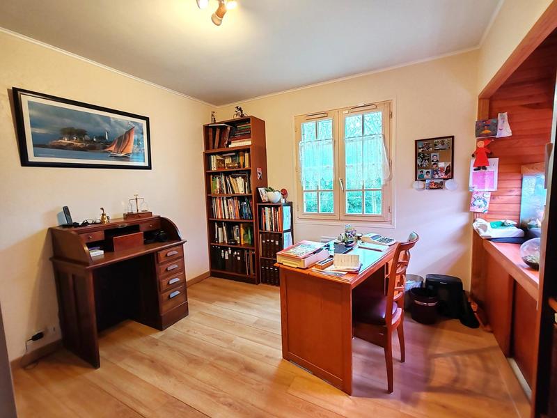 Maison - 190 m² - 8 pièces