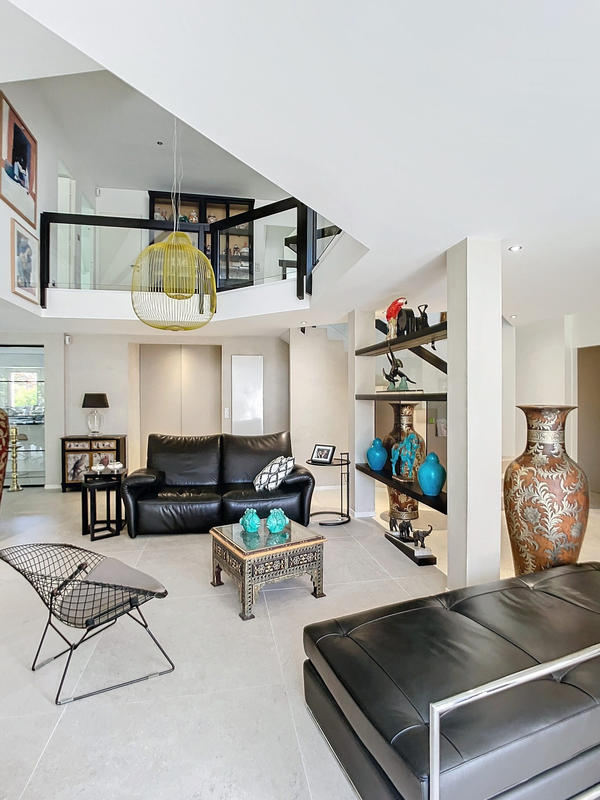 Maison - 161 m² - 5 pièces