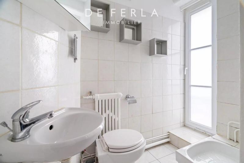 Studio - 11 m² - 1 pièce