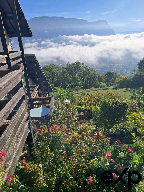 Appartement - 120 m² - 5 pièces