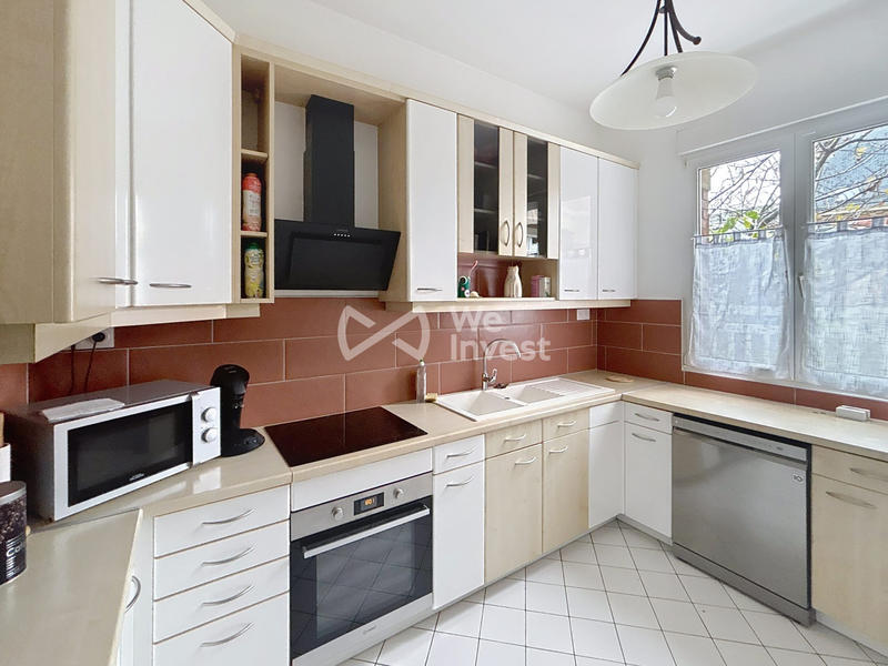 Maison - 150 m² - 9 pièces