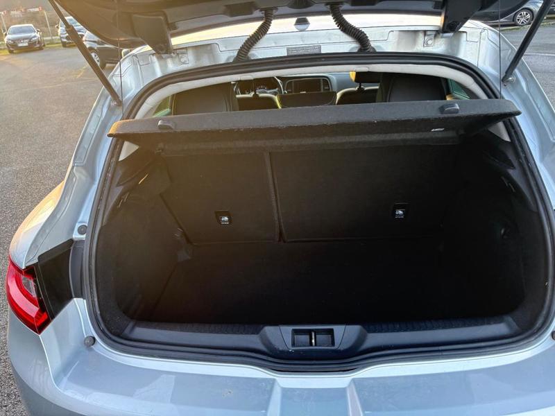 Renault Mégane IV 5 ptes. Berline 1.5 Blue dci 115 Intens Edc