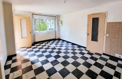 Maison - 160 m² - 9 pièces