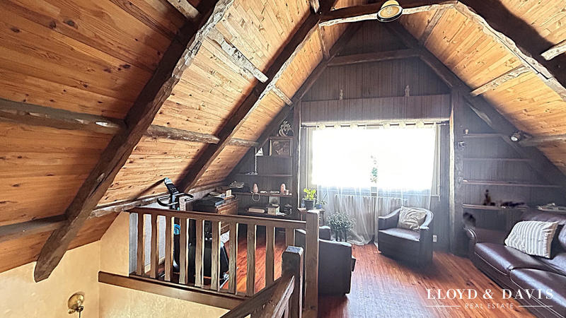 Maison - 136 m² - 7 pièces