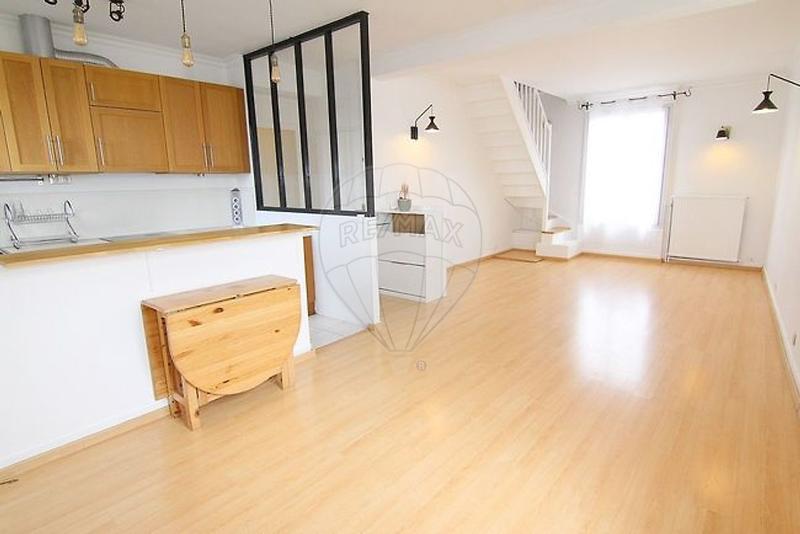 Appartement - 93 m² - 4 pièces