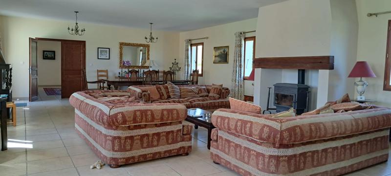 Maison - 400 m² - 8 pièces