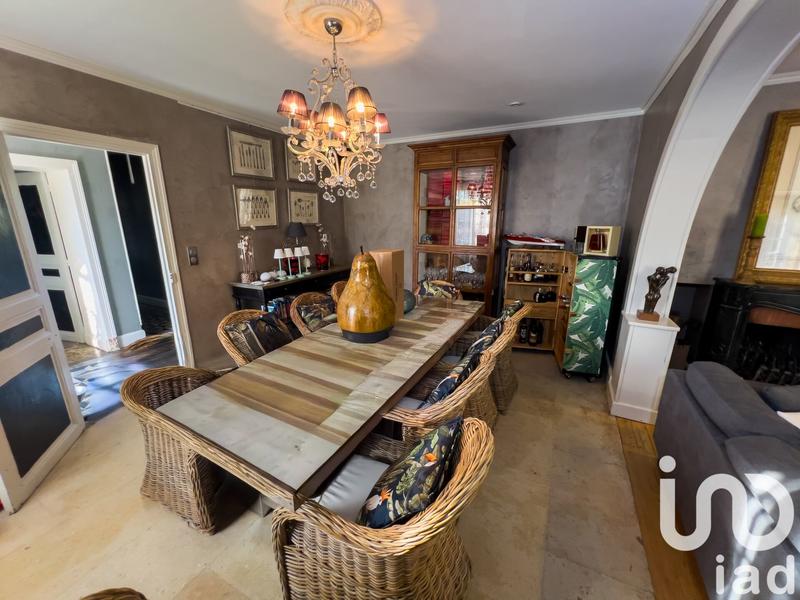 Maison - 513 m² - 11 pièces