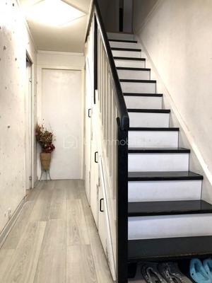 Pavillon - 157 m² - 8 pièces