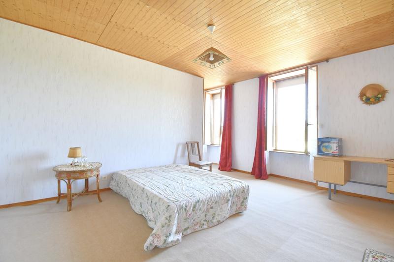 Maison ancienne - 220 m² - 11 pièces