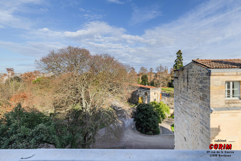 Appartement - 195 m² - 4 pièces