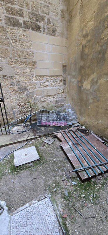 Maison - 200 m² - 6 pièces