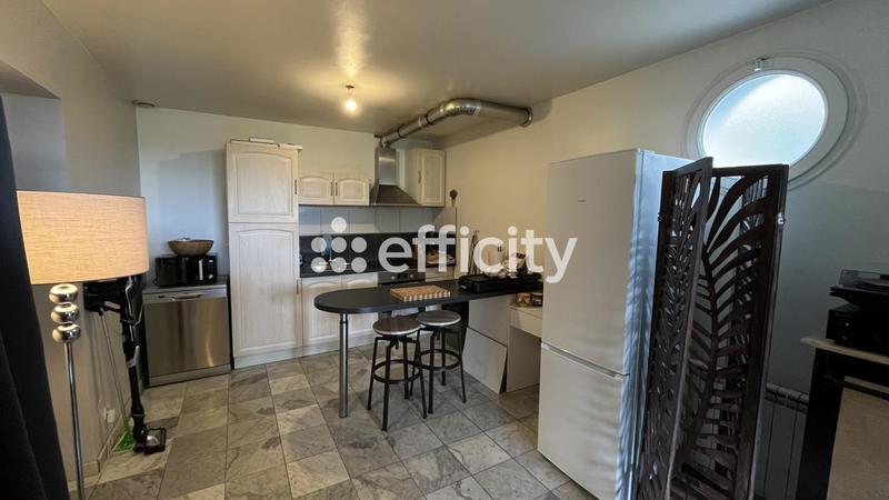 Villa - 230 m² - 9 pièces