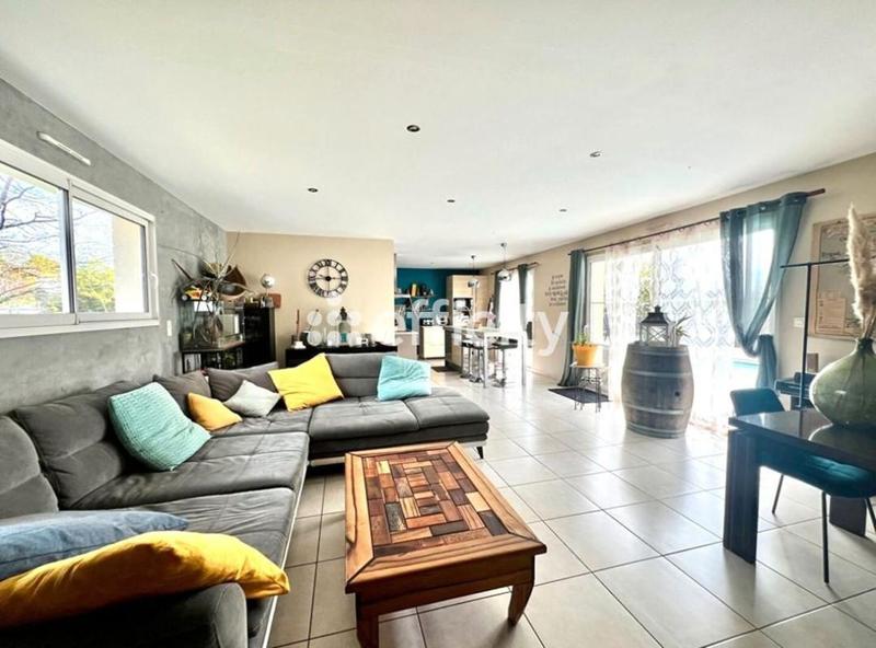 Maison - 131 m² - 6 pièces