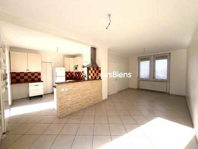 Maison - 78 m² - 5 pièces