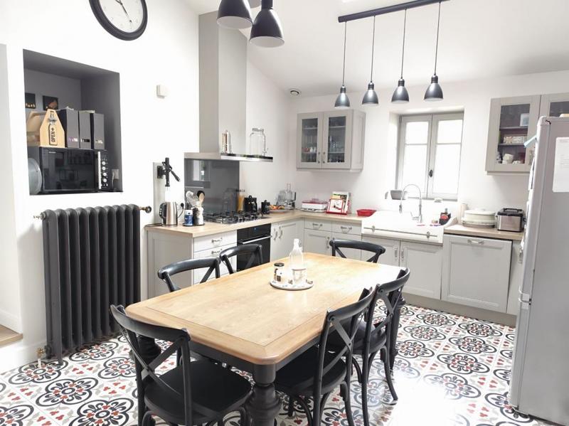 Maison - 120 m² - 5 pièces