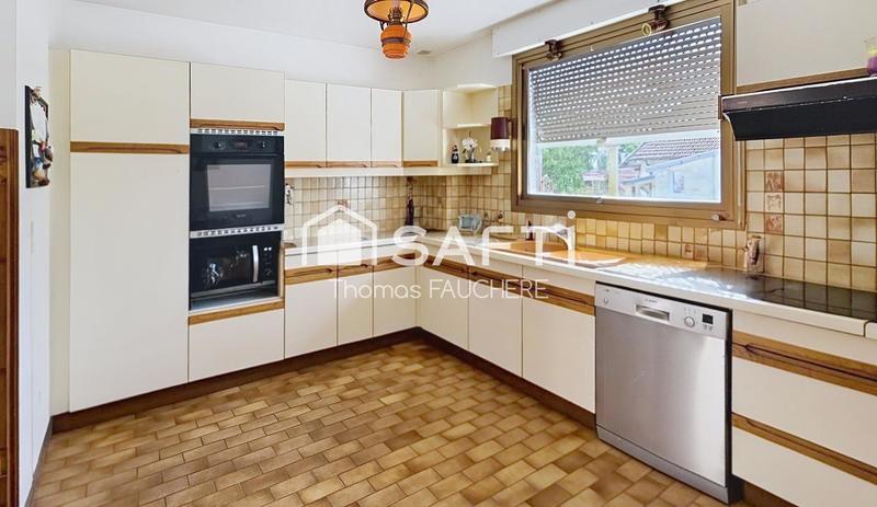 Maison - 120 m² - 5 pièces