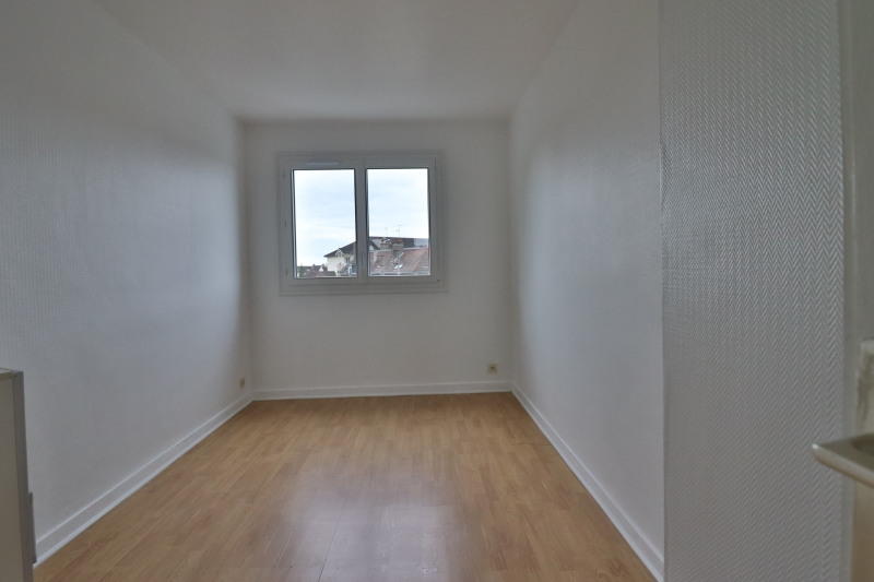 Appartement - 64 m² - 4 pièces