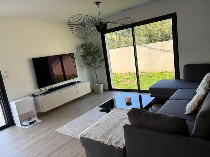 Maison traditionnelle - 130 m² - 6 pièces