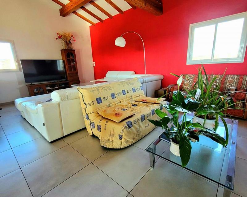 Maison - 300 m² - 7 pièces