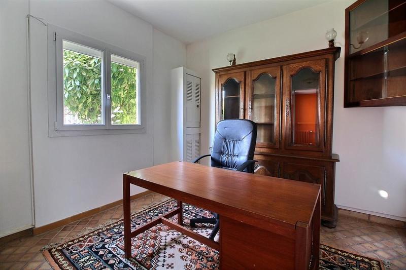 Maison - 151 m² - 6 pièces