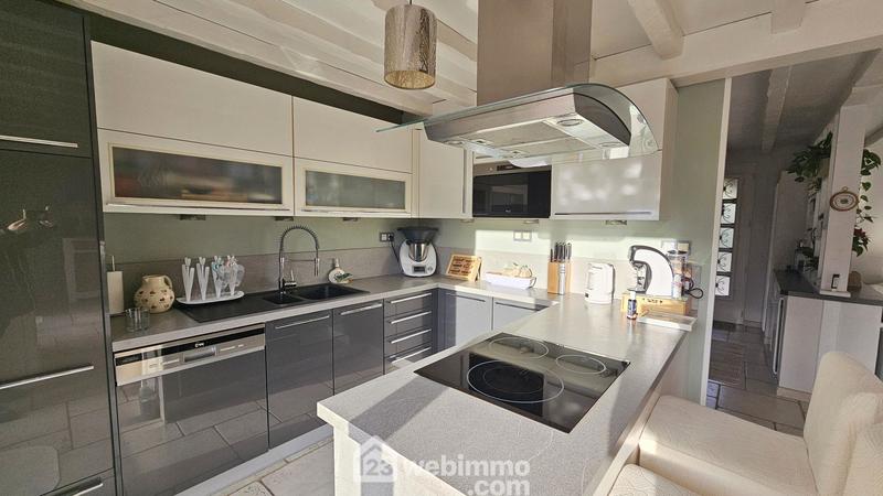 Maison - 115 m² - 5 pièces