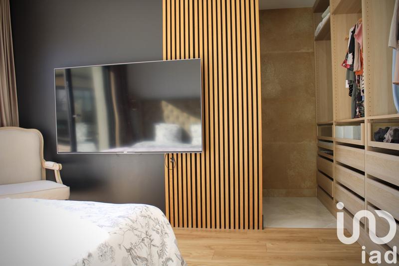 Maison - 185 m² - 7 pièces