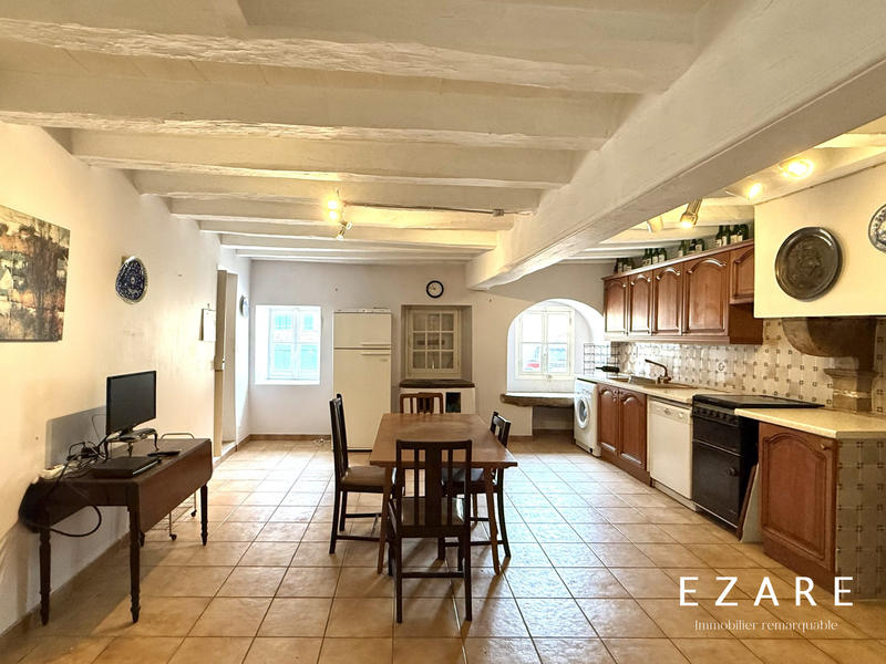 Maison - 192 m² - 7 pièces