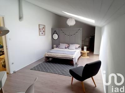 Maison - 240 m² - 6 pièces