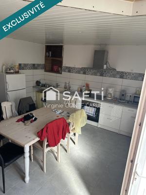 Maison - 90 m² - 5 pièces