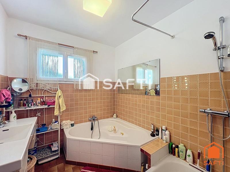 Villa - 144 m² - 7 pièces