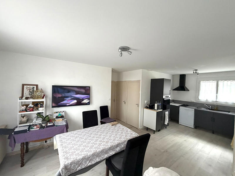 Maison - 95 m² - 4 pièces