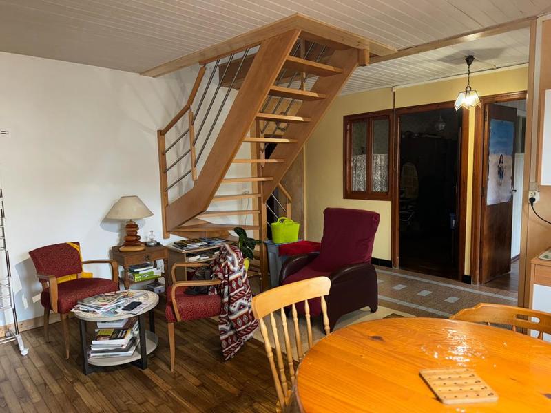 Maison - 102 m² - 4 pièces