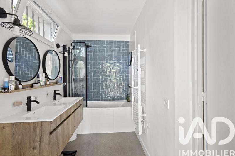 Maison - 128 m² - 6 pièces